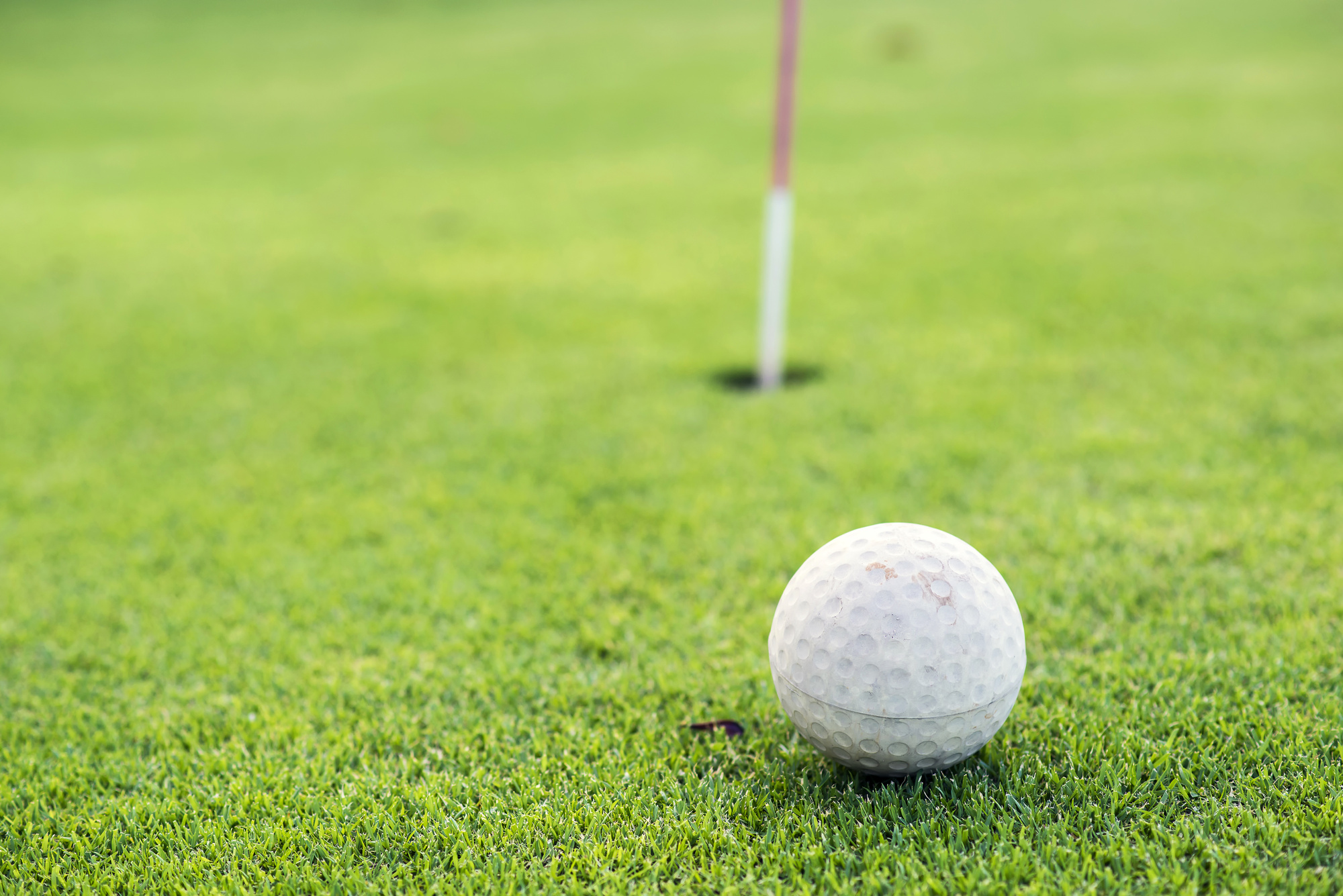 5 Putting Tips All Golfers Should Know 